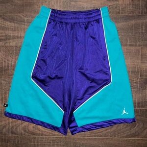 Jordan Charlotte Hornets Jersey shorts